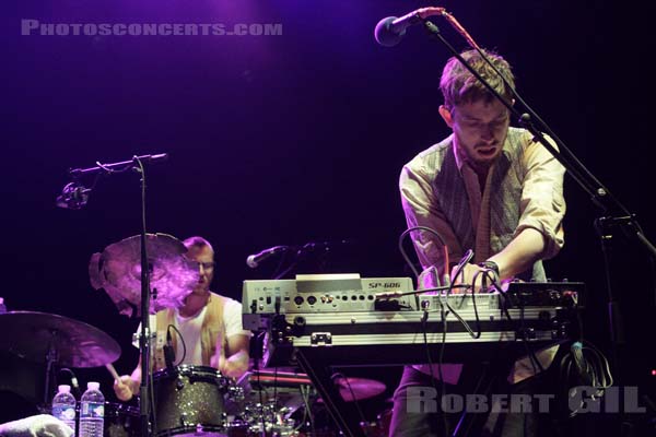 YEASAYER - 2008-07-07 - PARIS - Olympia - 